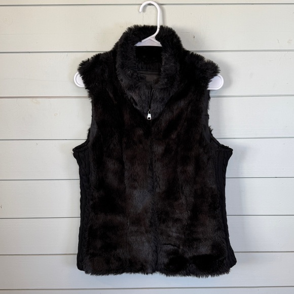 Cavalini Jackets & Blazers - Cavalini black faux fur vest full zip women's‎ size large